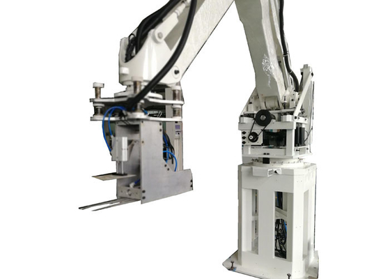 Pick and Place Palettierroboter mit SPS-Touchscreen in der chemischen Industrie